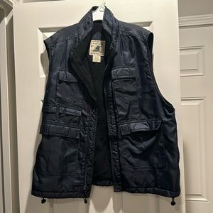 Men’s vest.